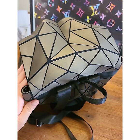 RARE! EMILIO PEPE Backpack Geometric Graphite CHARCOAL Slanted Triangle Bag - Picture 7 of 14